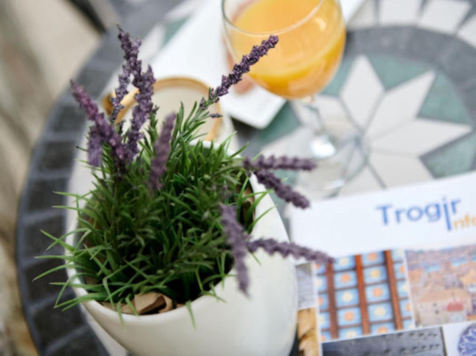 Guesthouse Ana Trogir Old Town 외부 사진
