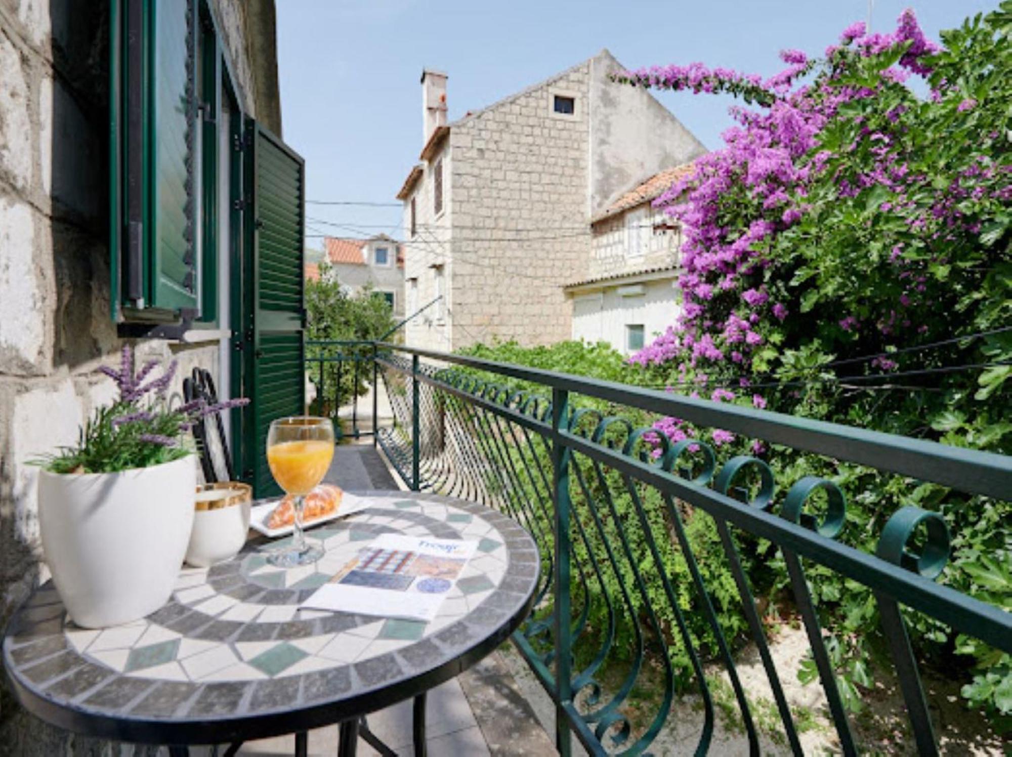 Guesthouse Ana Trogir Old Town 외부 사진
